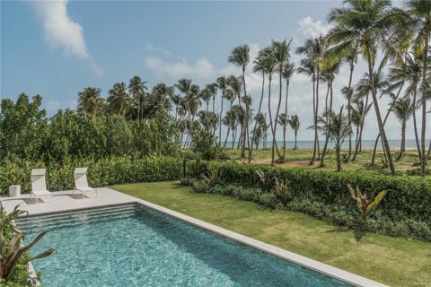 Ocean Drive FOUR SEASONS PRIVATE RESIDENCES #6101